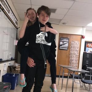 Meet your Posher, Joshua